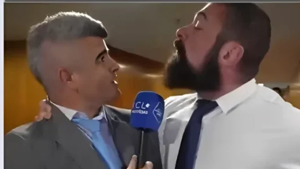 Deputado agride Guga Noblat na Câmara dos Deputados