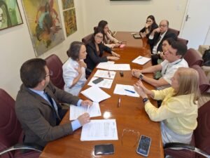 Mais de 8 mil exames de pré-natal estão parados em Manaus